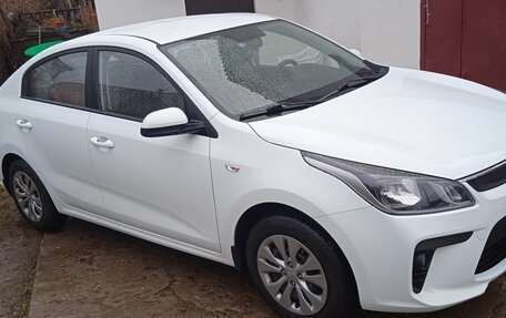 KIA Rio IV, 2018 год, 1 699 000 рублей, 1 фотография