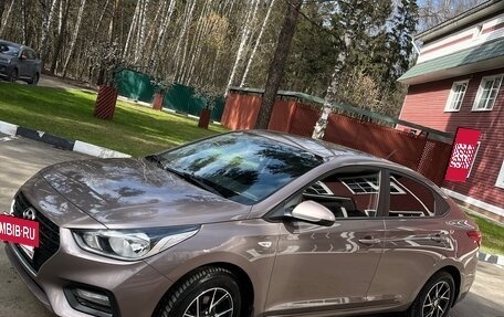 Hyundai Solaris II рестайлинг, 2018 год, 1 700 000 рублей, 2 фотография