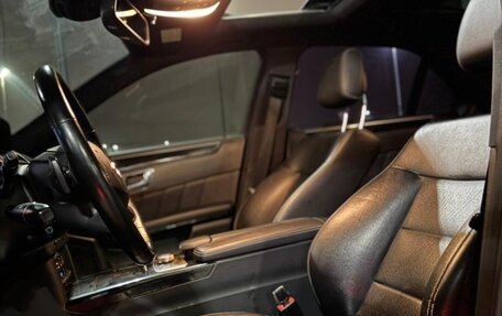 Mercedes-Benz E-Класс, 2011 год, 1 420 000 рублей, 2 фотография