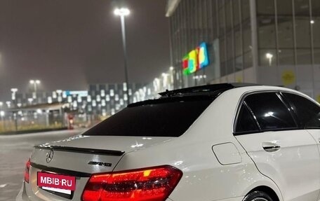 Mercedes-Benz E-Класс, 2011 год, 1 420 000 рублей, 3 фотография