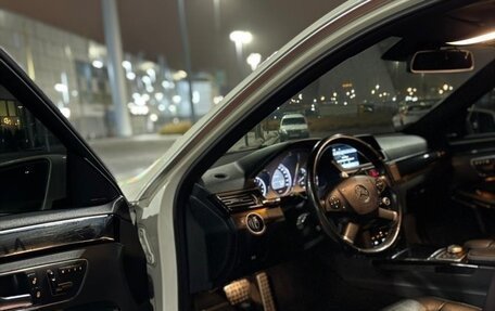 Mercedes-Benz E-Класс, 2011 год, 1 420 000 рублей, 16 фотография