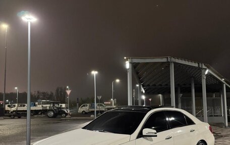 Mercedes-Benz E-Класс, 2011 год, 1 420 000 рублей, 21 фотография