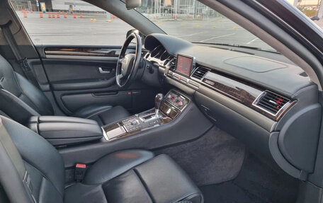 Audi A8, 2005 год, 1 890 000 рублей, 11 фотография