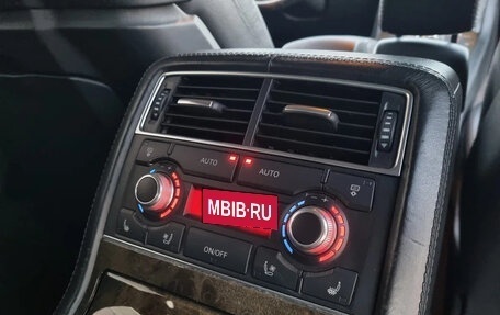 Audi A8, 2005 год, 1 890 000 рублей, 17 фотография