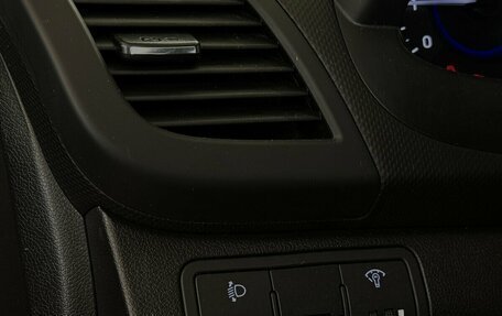 Hyundai Solaris II рестайлинг, 2016 год, 940 000 рублей, 8 фотография