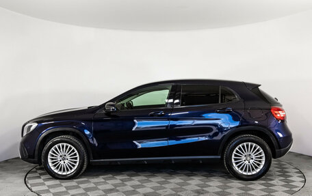 Mercedes-Benz GLA, 2017 год, 1 599 000 рублей, 9 фотография