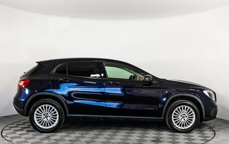 Mercedes-Benz GLA, 2017 год, 1 599 000 рублей, 5 фотография