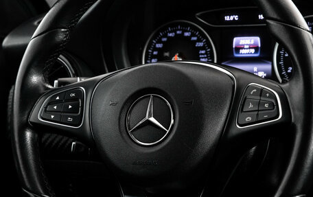 Mercedes-Benz GLA, 2017 год, 1 599 000 рублей, 13 фотография