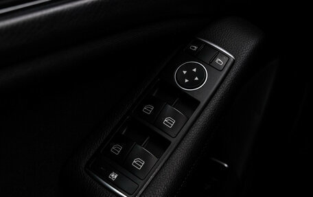 Mercedes-Benz GLA, 2017 год, 1 599 000 рублей, 20 фотография