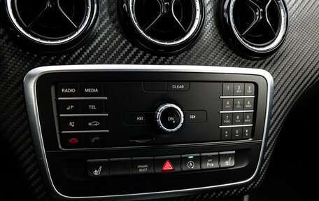 Mercedes-Benz GLA, 2017 год, 1 599 000 рублей, 19 фотография