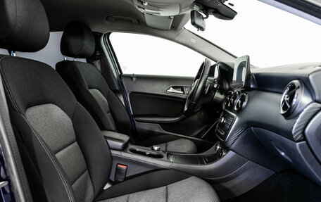 Mercedes-Benz GLA, 2017 год, 1 599 000 рублей, 21 фотография