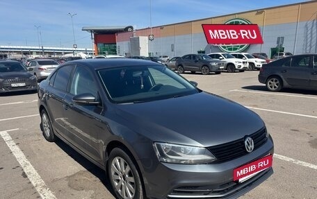 Volkswagen Jetta VI, 2015 год, 1 100 000 рублей, 2 фотография
