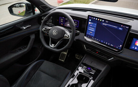 Volkswagen Tiguan, 2025 год, 4 899 000 рублей, 4 фотография