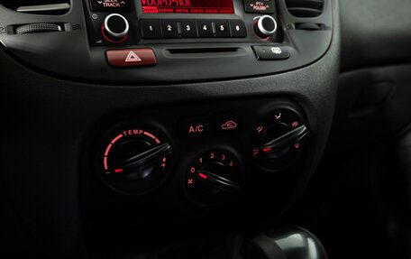 KIA Rio II, 2010 год, 799 700 рублей, 15 фотография