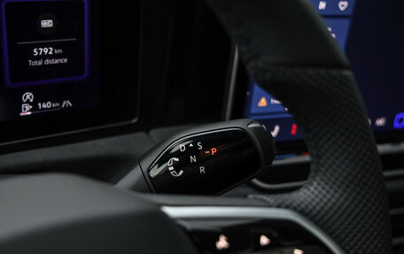 Volkswagen Tiguan, 2025 год, 4 899 000 рублей, 16 фотография