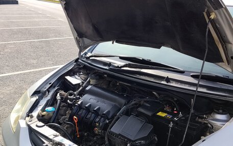 Honda Fit Aria, 2002 год, 330 000 рублей, 12 фотография