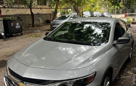 Chevrolet Malibu IX, 2020 год, 1 650 000 рублей, 2 фотография