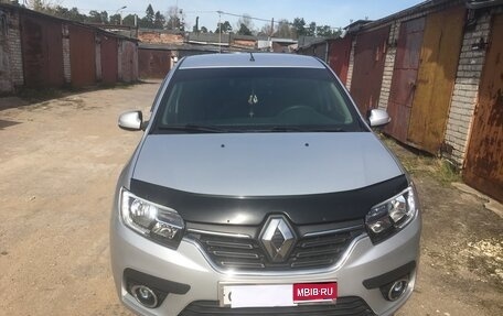 Renault Logan II, 2017 год, 1 250 000 рублей, 1 фотография