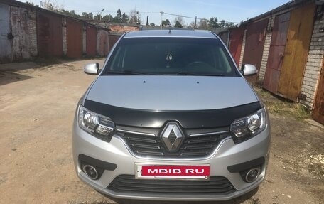 Renault Logan II, 2017 год, 1 250 000 рублей, 12 фотография