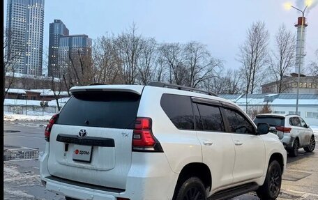 Toyota Land Cruiser Prado 150 рестайлинг 2, 2023 год, 6 500 000 рублей, 9 фотография