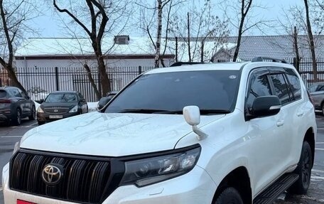 Toyota Land Cruiser Prado 150 рестайлинг 2, 2023 год, 6 500 000 рублей, 2 фотография