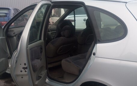 Renault Scenic III, 2001 год, 350 000 рублей, 23 фотография