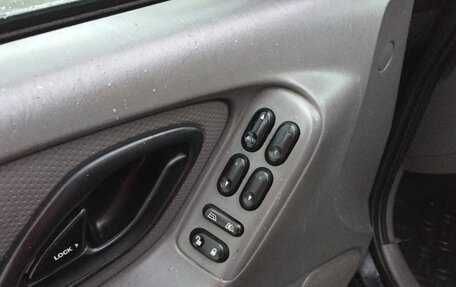 Ford Escape II, 2001 год, 350 000 рублей, 3 фотография