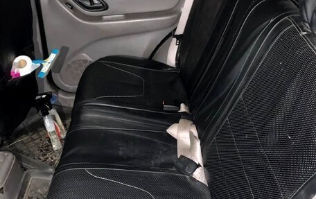 Ford Escape II, 2001 год, 350 000 рублей, 6 фотография