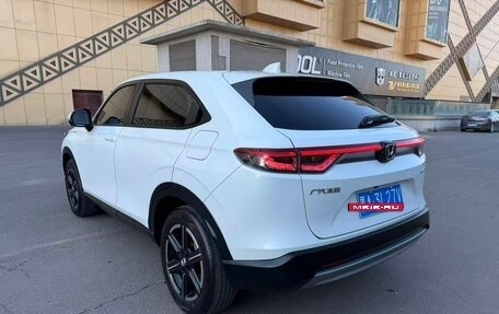 Honda Vezel, 2023 год, 2 000 000 рублей, 5 фотография