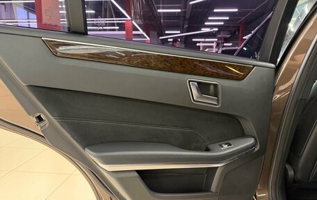 Mercedes-Benz E-Класс, 2013 год, 2 190 000 рублей, 22 фотография