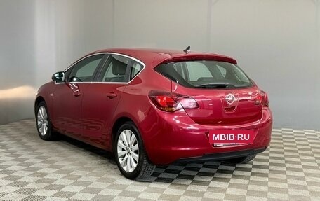 Opel Astra J, 2011 год, 590 000 рублей, 3 фотография