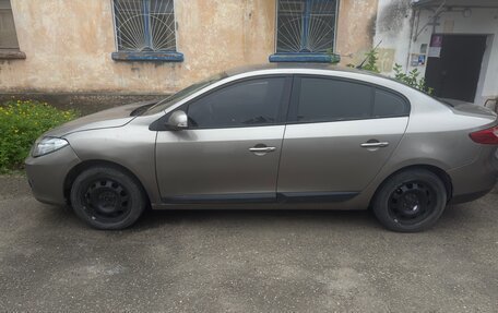 Renault Fluence I, 2012 год, 580 000 рублей, 2 фотография