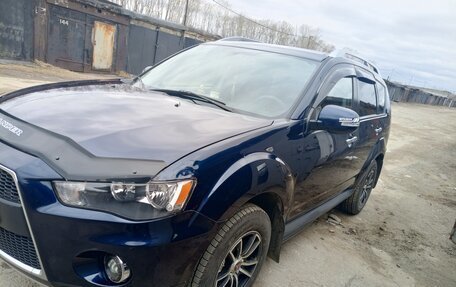 Mitsubishi Outlander III рестайлинг 3, 2010 год, 1 150 000 рублей, 3 фотография