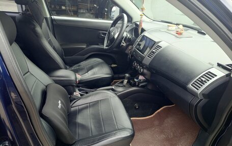 Mitsubishi Outlander III рестайлинг 3, 2010 год, 1 150 000 рублей, 10 фотография