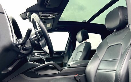 Porsche Cayenne III, 2018 год, 5 950 000 рублей, 27 фотография