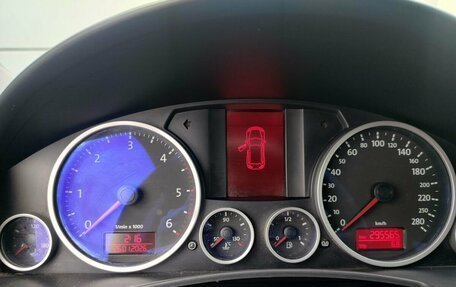 Volkswagen Touareg III, 2007 год, 920 000 рублей, 12 фотография