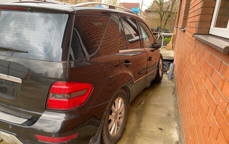 Mercedes-Benz M-Класс, 2009 год, 550 000 рублей, 4 фотография