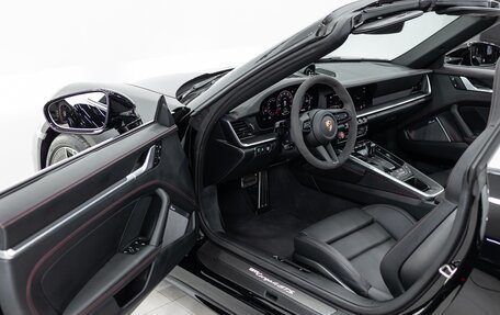 Porsche 911, 2025 год, 33 490 000 рублей, 13 фотография