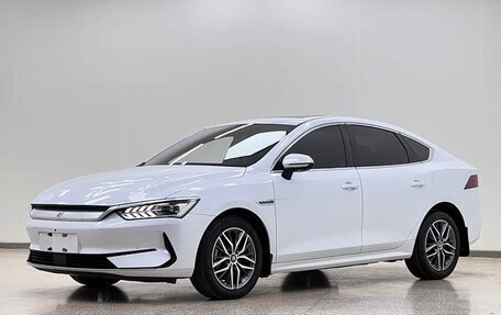 BYD Qin, 2023 год, 1 420 000 рублей, 1 фотография