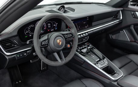 Porsche 911, 2025 год, 33 490 000 рублей, 16 фотография