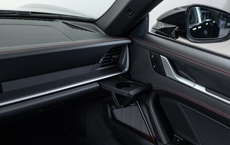 Porsche 911, 2025 год, 33 490 000 рублей, 27 фотография