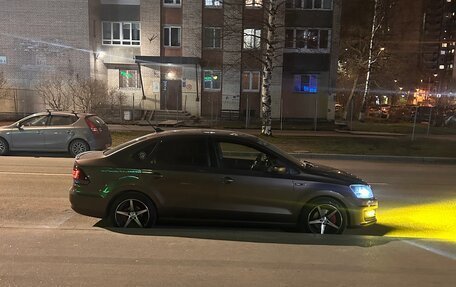 Volkswagen Polo VI (EU Market), 2018 год, 1 350 000 рублей, 13 фотография