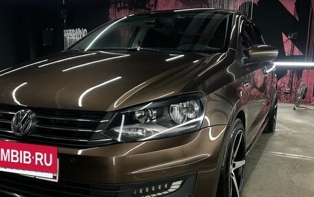 Volkswagen Polo VI (EU Market), 2018 год, 1 350 000 рублей, 3 фотография