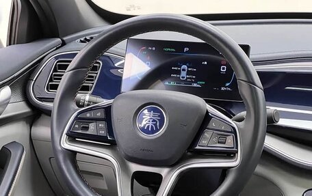 BYD Qin, 2023 год, 1 420 000 рублей, 9 фотография
