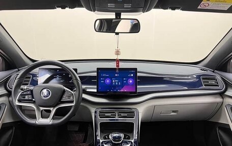 BYD Qin, 2023 год, 1 420 000 рублей, 13 фотография
