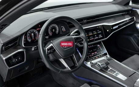 Audi A6, 2023 год, 5 890 000 рублей, 10 фотография