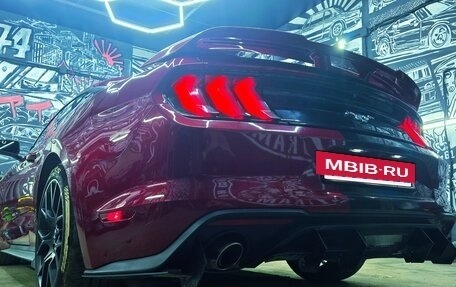 Ford Mustang VI рестайлинг, 2018 год, 3 590 000 рублей, 8 фотография