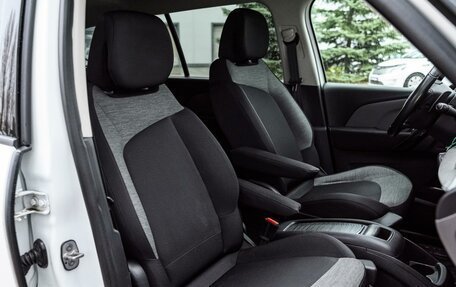 Citroen C4 Picasso II рестайлинг, 2017 год, 1 469 000 рублей, 12 фотография