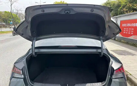 Hyundai Elantra, 2023 год, 1 590 000 рублей, 12 фотография