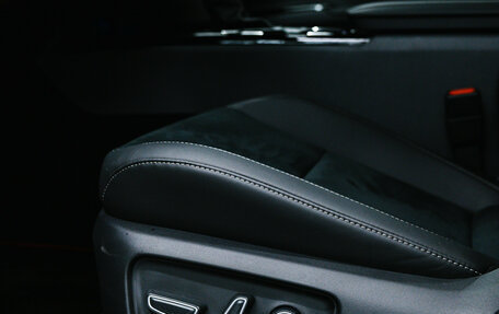 Toyota Camry, 2025 год, 4 400 000 рублей, 25 фотография